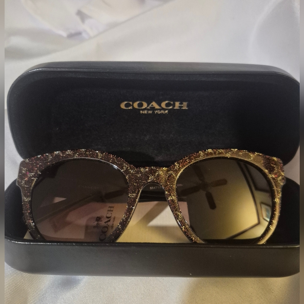 Coach Women Sunglasses Hc8265-554713(51) Tortoise Glitter With Box, Cloth, Book